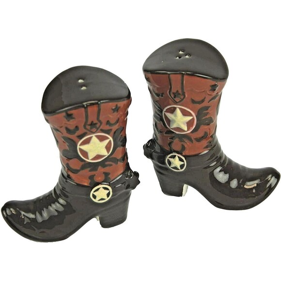 Rivers Edge Cowboy Boots Ceramic Salt Pepper Shakers Western Stars Kitchen Gift - Picture 1 of 3